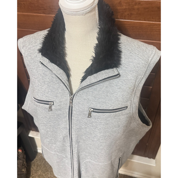 INC International Concepts Grey full zip vest Faux Fur lined Womens sz XL - Picture 2 of 6